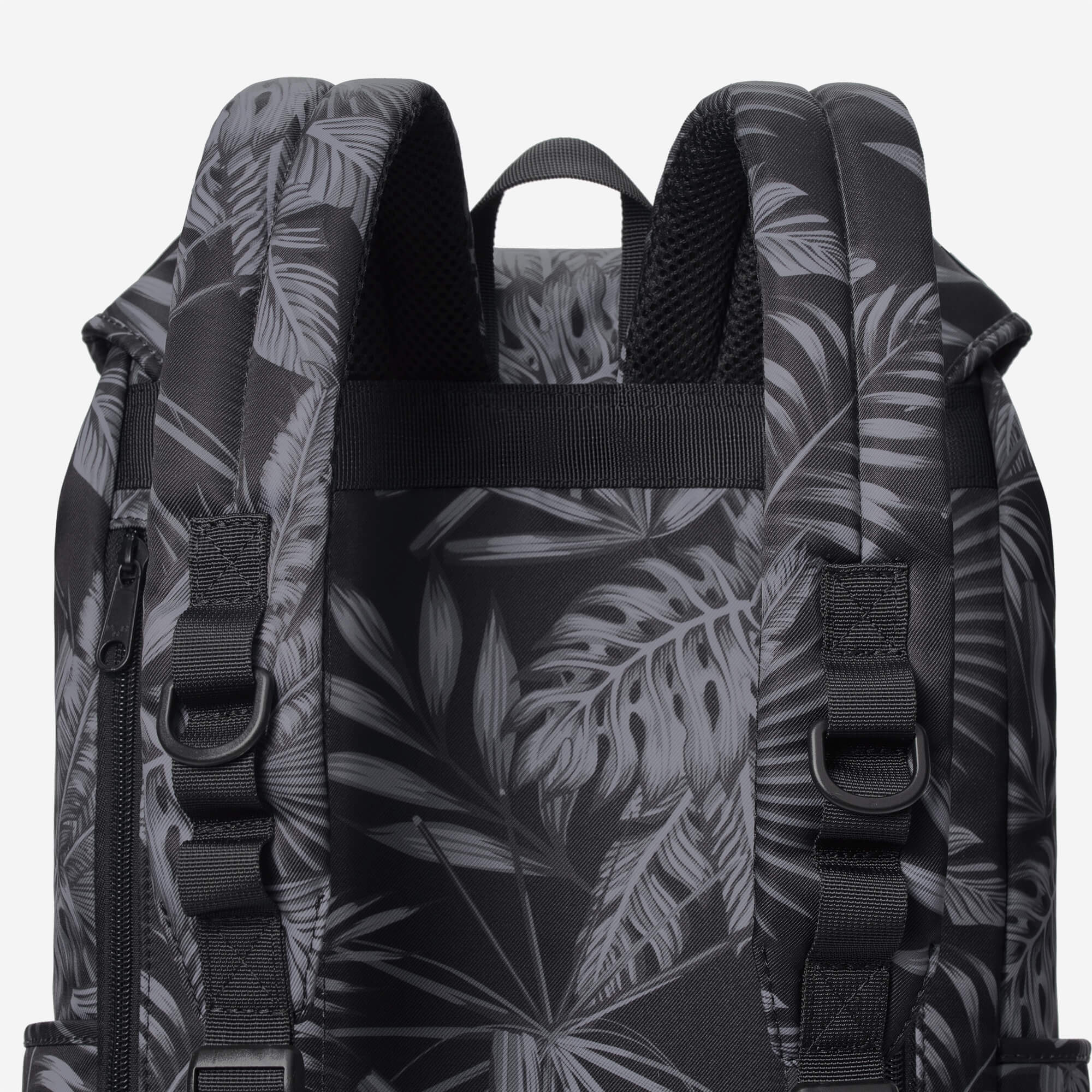 Young Tour Backpack | Rainforest Secret | 18L