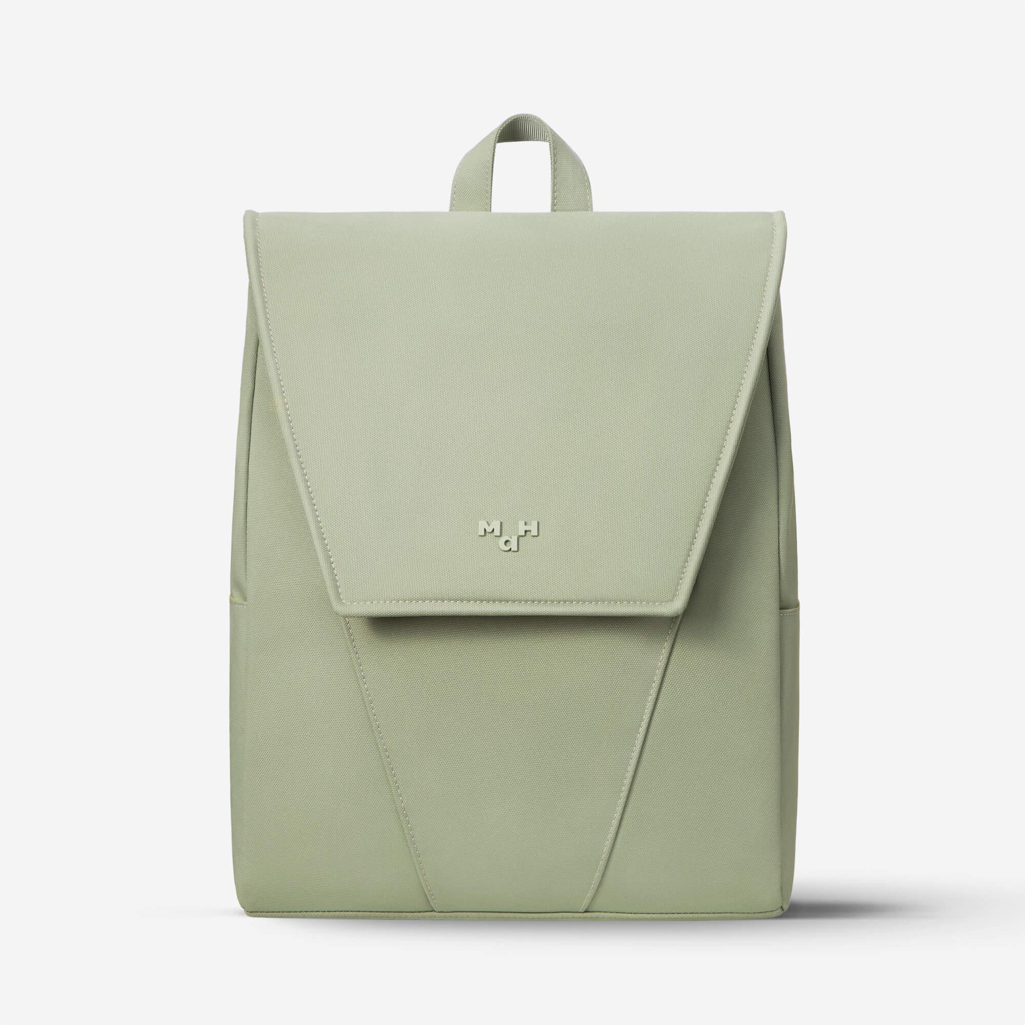Minimalist Backpack For Daily Use