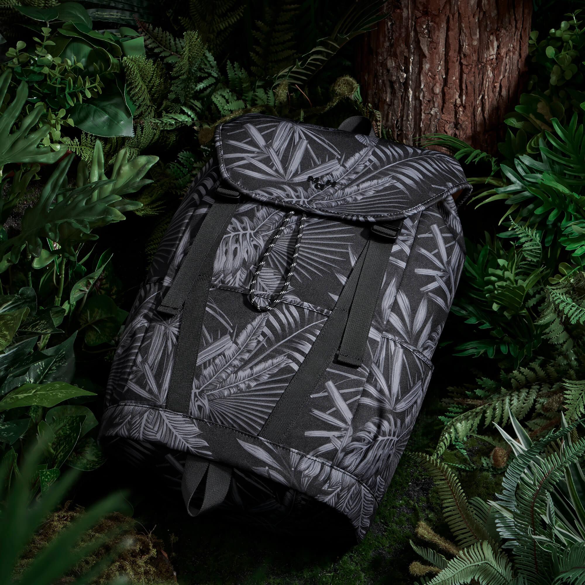 Mochila para jóvenes | Rainforest Secret | 18L